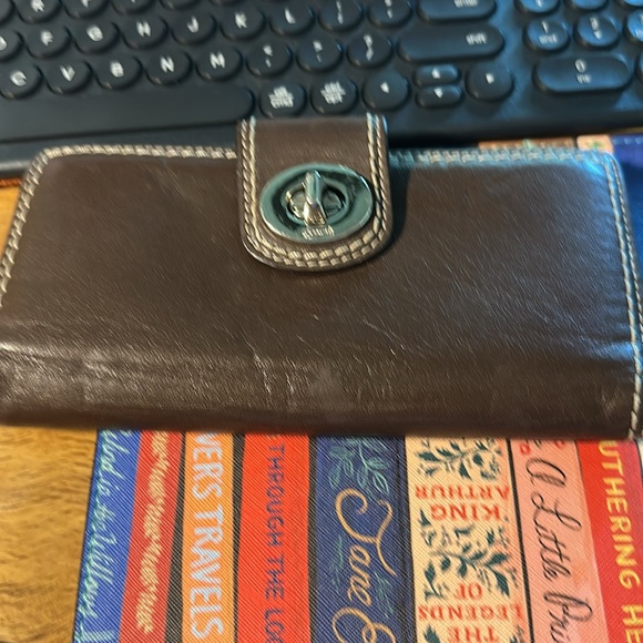 Vintage Coach Brown Leather Wallet - Picture 4 of 4